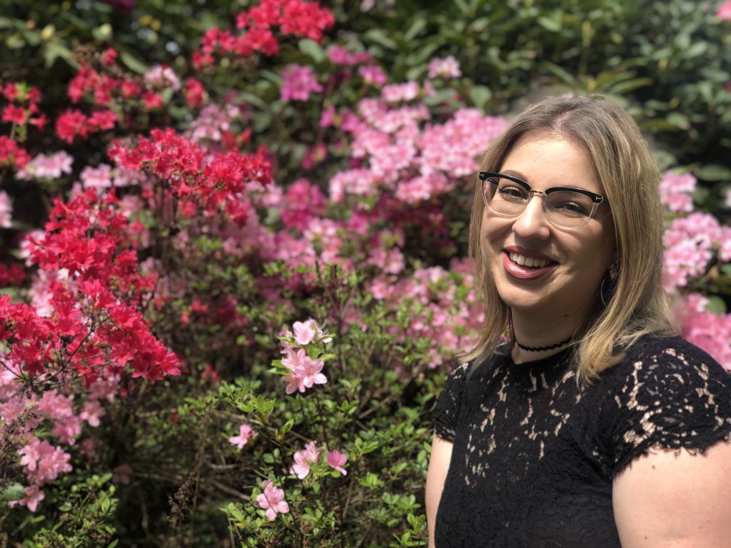 Vocalised, Sara Vocovnik, lepo dekle, spomladansko cvetje, pomlad